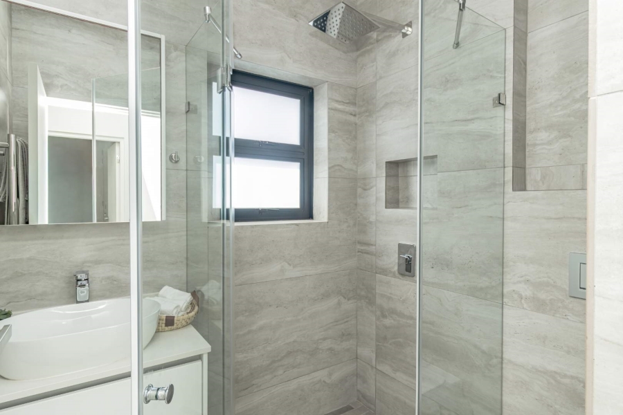 4 Bedroom Property for Sale in Hartenbos Central Western Cape